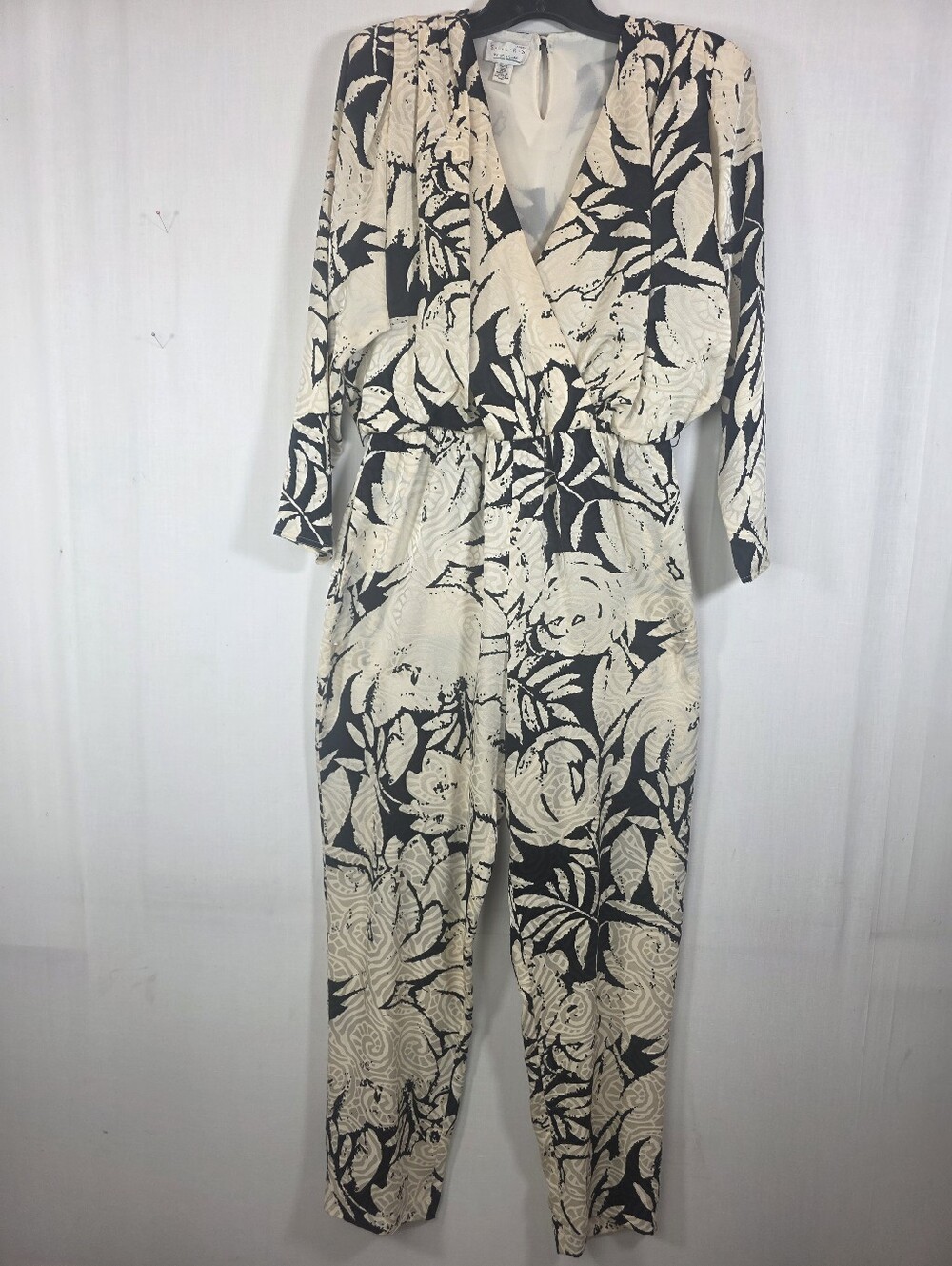 Vintage 80s Silks by St. Gillian 100% Silk Jumpsuit Black Ivory Floral 10 - Picture 2 of 13